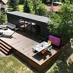 Kontener Nad Rzeka Ferienhaus Grabie