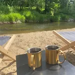 Kontener Nad Rzeka * Grabie