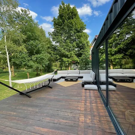 Holiday home Kontener Nad Rzeka Grabie