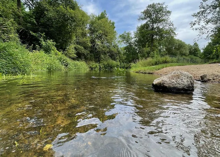 Kontener Nad Rzeka *